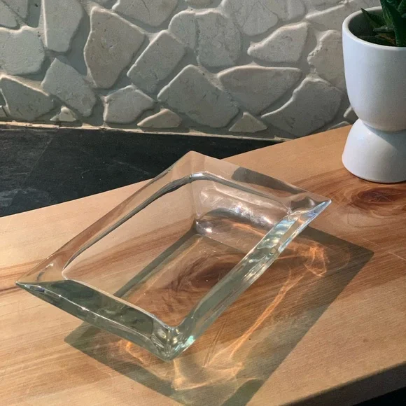VINTAGE | Rectangular Glass Ashtray - Picture 1 of 7
